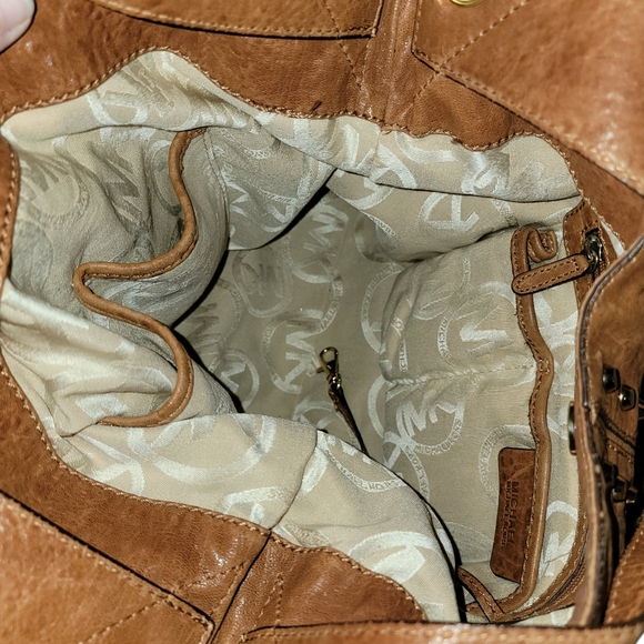 VTG Michael Kors Camel Leather Astor Uptown Studded 2-way Shoulder/Crossbody Bag - Picture 2 of 13